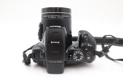 Nikon B700 Bridge Camera 20.3MP, 60x Optical Zoom, 4K , Wi-Fi, Good REFURBISHED