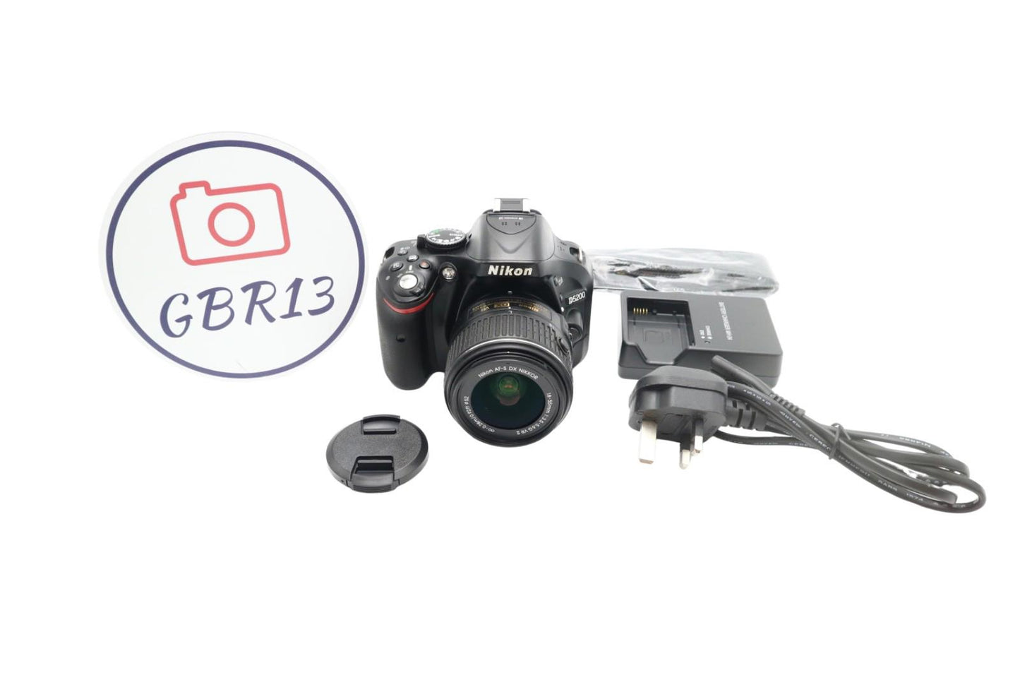 Nikon D5200 DSLR Camera 24.1MP with 18-55mm, Shutter Count 8486 Good Condition