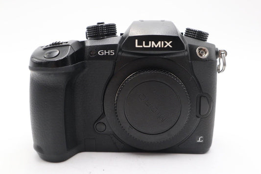 Panasonic DMC-GH5 Mirrorless Camera 20MP Body Only, Shutter 5589, Good Condition