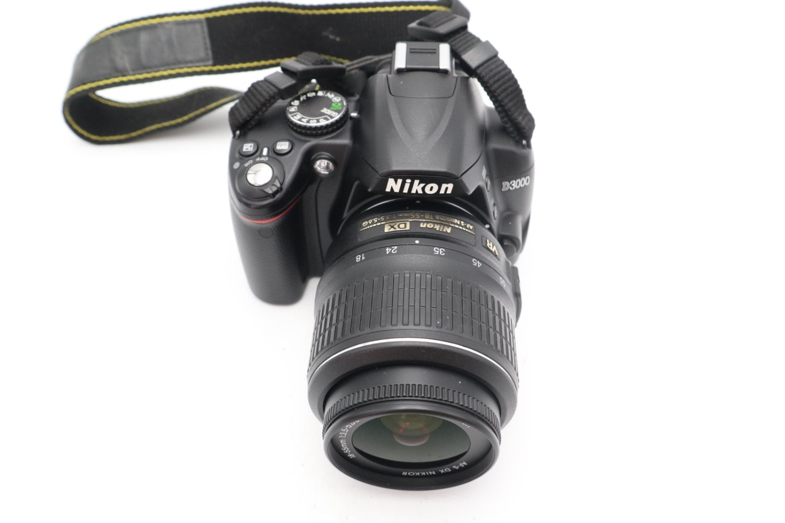 Nikon D3000 DSLR Camera 10.2MP with 18-55mm, Shutter Count 4753, Very Good Cond