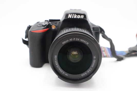 Nikon D5600 24MP Camera DSLR with 18-55mm, Shutter Count 13908, Very Good Cond.