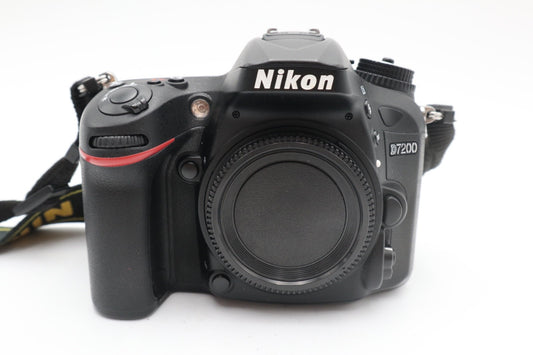 Nikon D7200 DSLR Camera 24.2MP Body Only, Shutter Count 12544, Very Good REFURB.