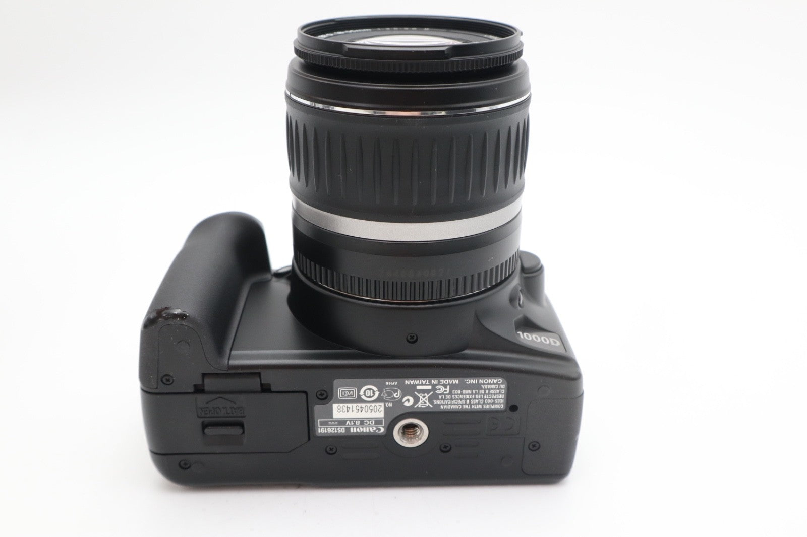Canon EOS 1000D Camera DSLR 10.1MP with 18-55mm, Shutter Count 826, V.Good Cond.