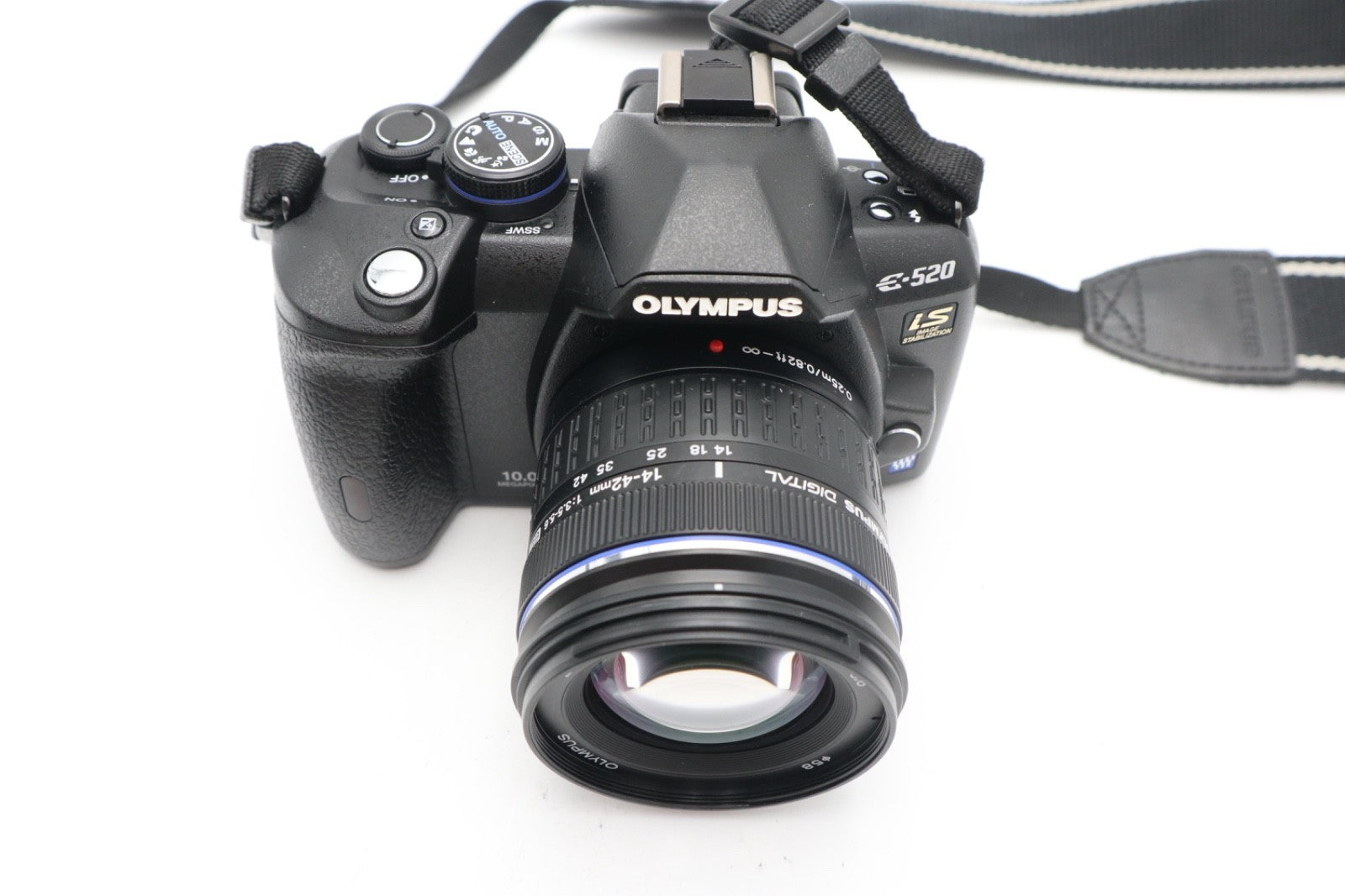 Olympus E-520 DSLR Camera 10.0MP with 14-42mm and 40-150mm Lenses, Good Cond.