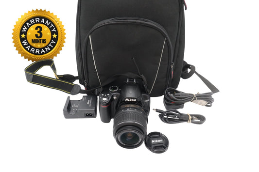 Nikon D3000 DSLR Camera 10.2MP with 18-55mm, Shutter Count 1364, Very Good Cond