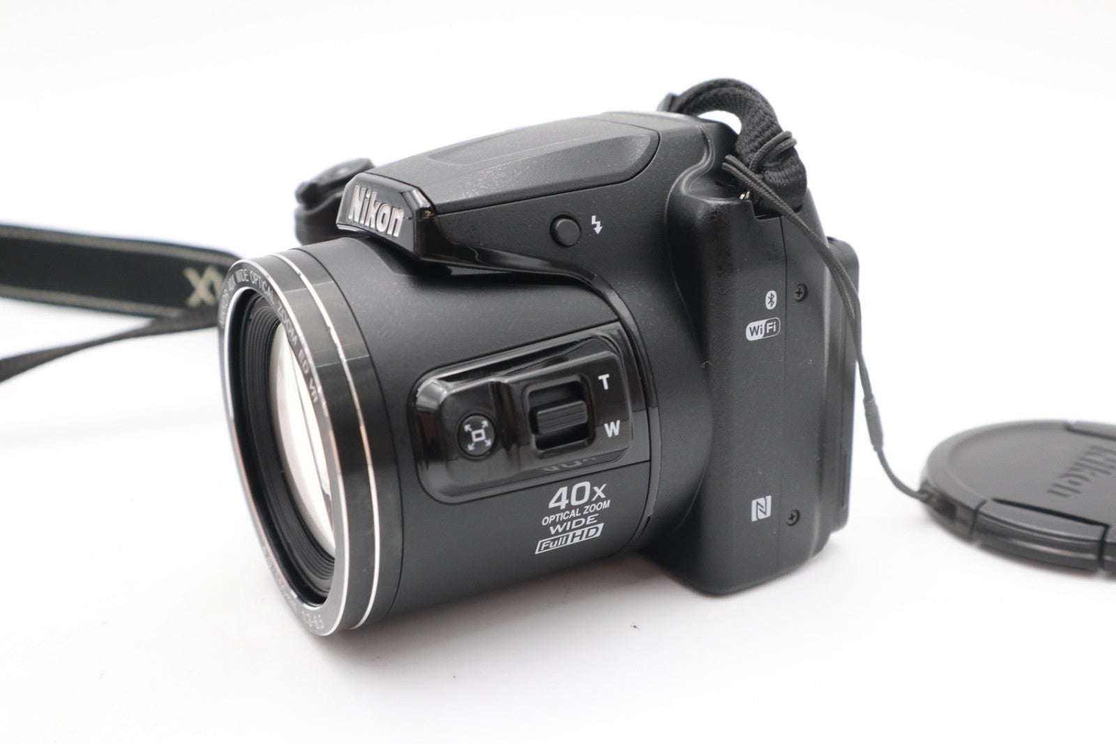 Nikon B500 Bridge Camera 16.0MP, 40x Optical Zoom, Bluetooth, Wi-Fi, V. G. Cond.