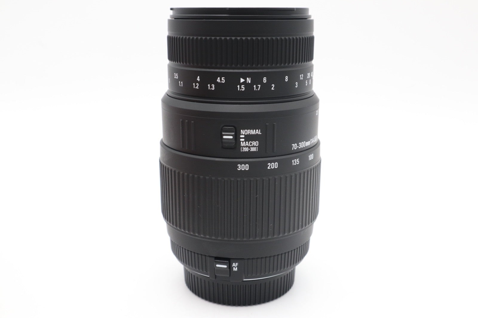 Sigma 70-300mm f/4-5.6 Lens Telephoto Macro for Nikon, Very Good Condition