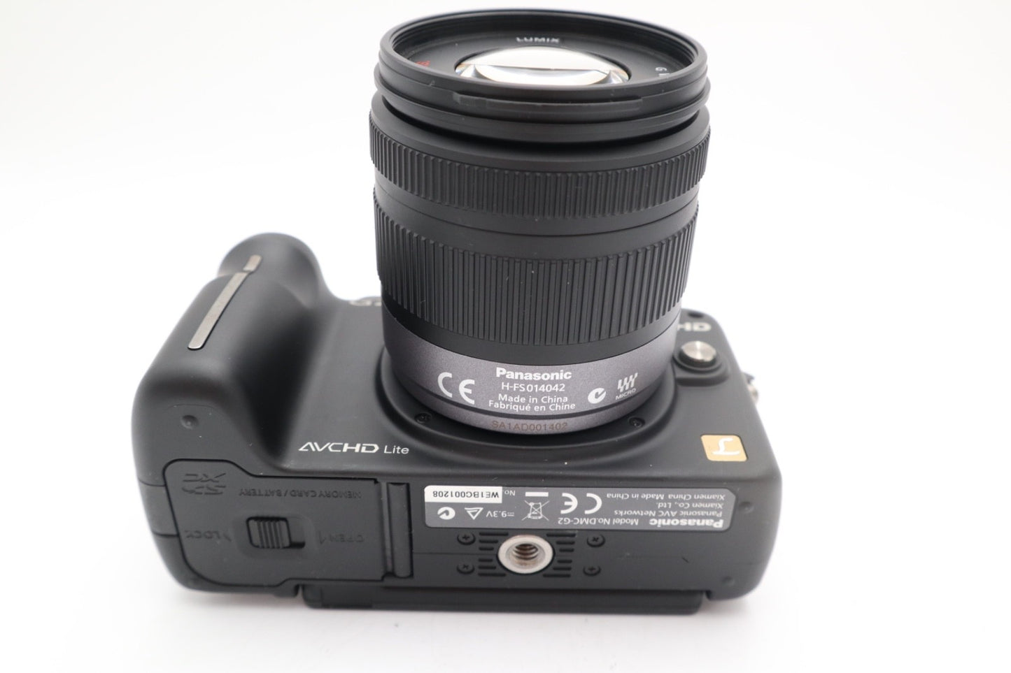 Panasonic G2 Digital Camera 12.1MP with 14-42mm Lens, S. Count 64, V.Good Cond.