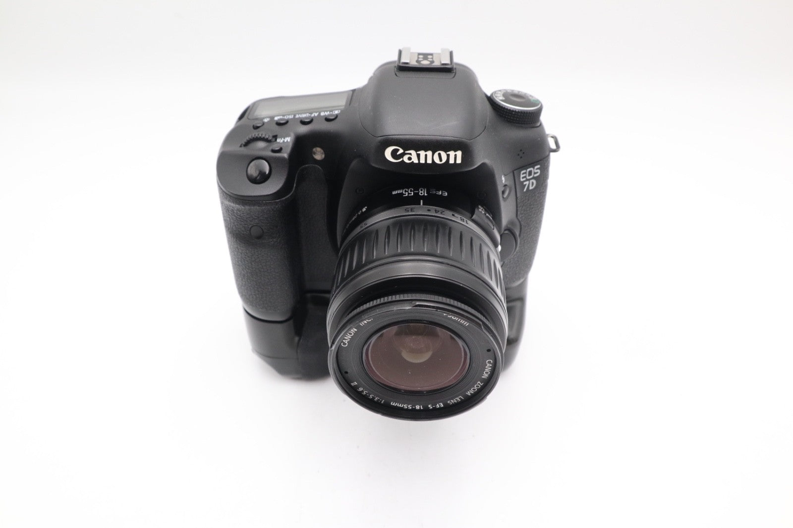 Canon EOS 7D Camera DSLR 18MP with 18-55mm, Shutter Count 18%, Good Condition