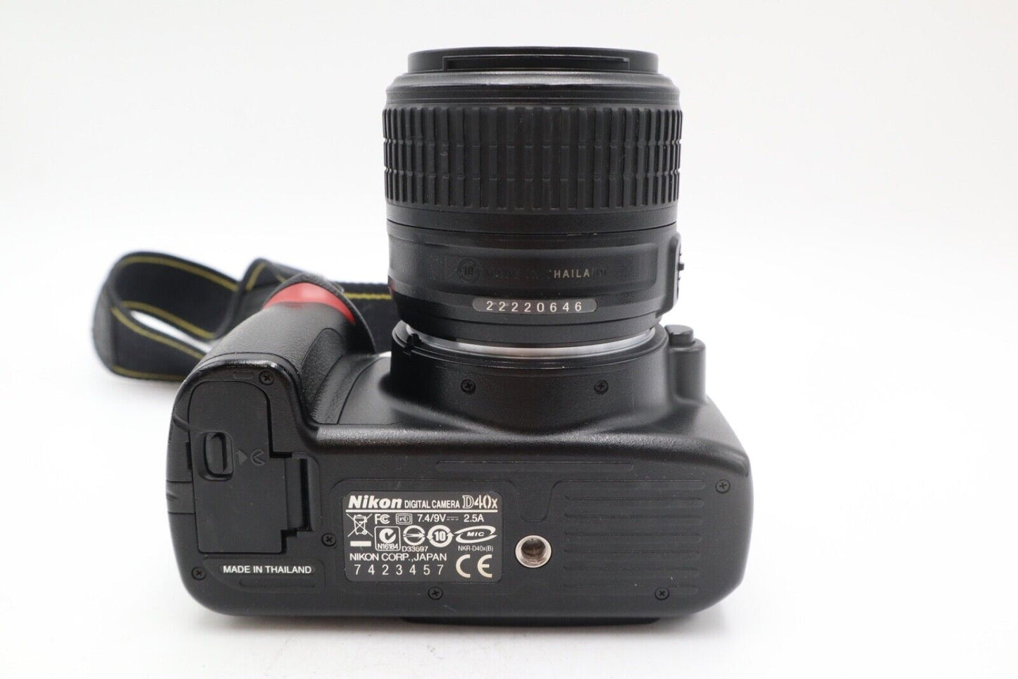 Nikon D40x Camera 10.2MP DSLR with 18-55mm, Shutter Count 17167, Good Condition