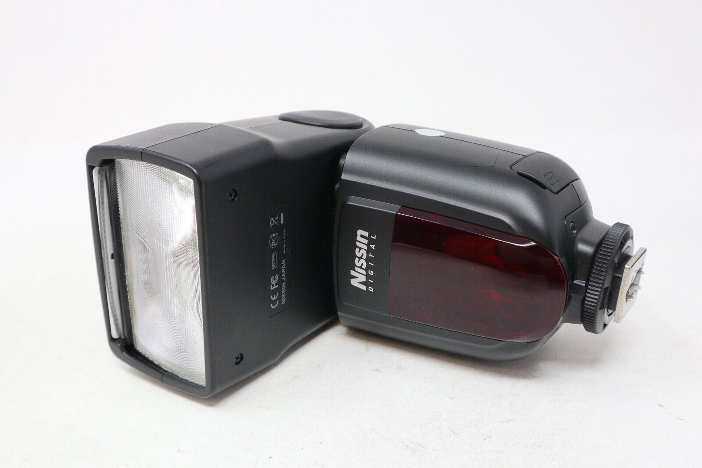 Nissin Di700 Flashgun For Nikon DSLR Camera, TTL , Active Interface Shoe