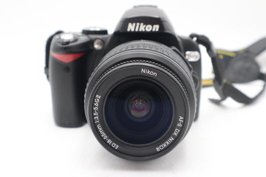 Nikon D40x Camera 10.2MP DSLR with 18-55mm, Shutter Count 4338, Good Condition