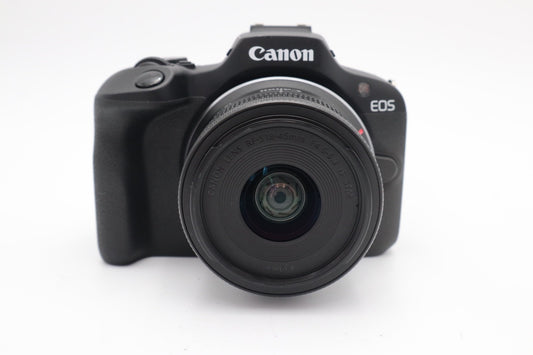 Canon EOS R100 Mirrorless Camera 24.1MP with 18-45mm IS Lens, Shutter Count 2000