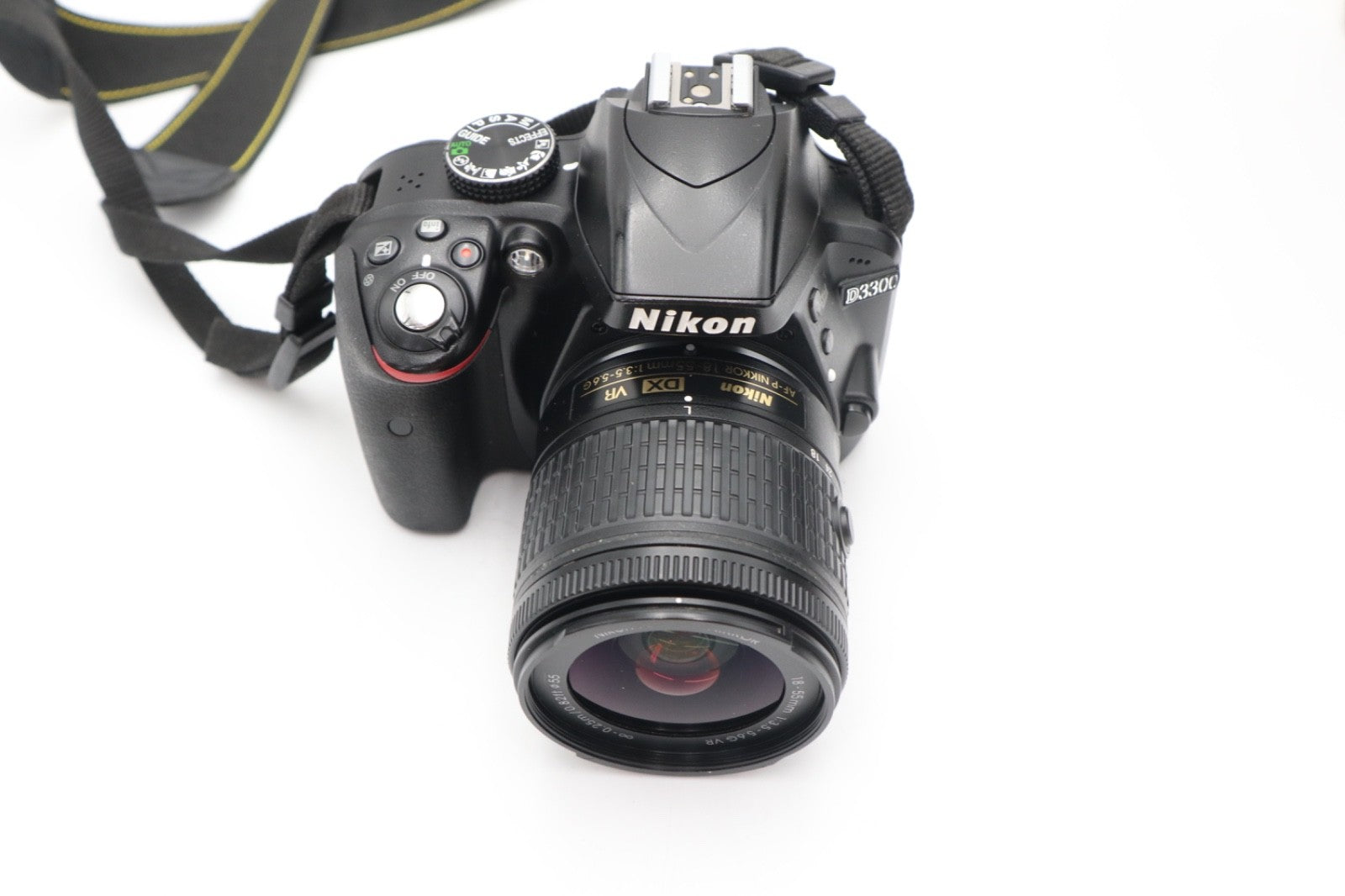 Nikon D3300 DSLR Camera 24.2MP with 18-55mm, Shutter Count 19441, Good Condition