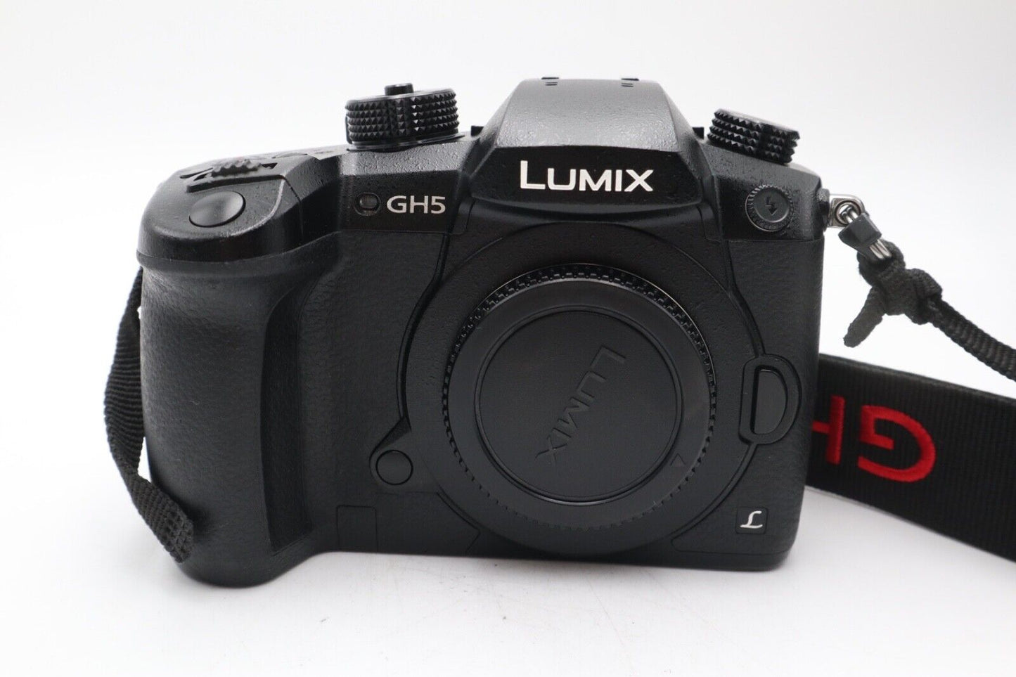 Panasonic DMC-GH5 Mirrorless Camera 20MP Body Only, 4K Video, Shutter Count 2046