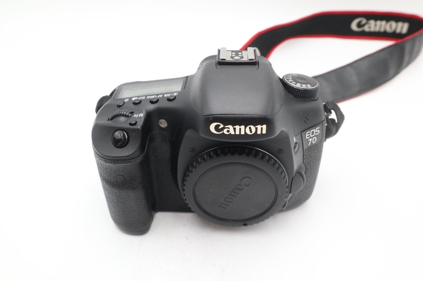 Canon EOS 7D Camera DSLR 18.0MP Body Only, Shutter Count 19098 , Very Good Cond.
