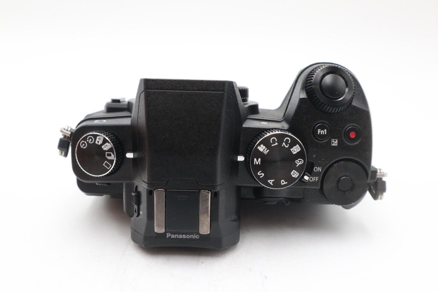 Panasonic G80 Mirrorless Camera 16MP Body Only, Shutter Count 12251, Exc. REFURB