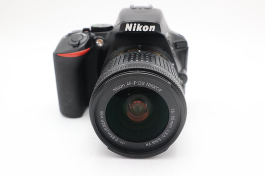 Nikon D5600 24MP Camera DSLR with 18-55mm, Shutter Count 5324, Very Good Cond.