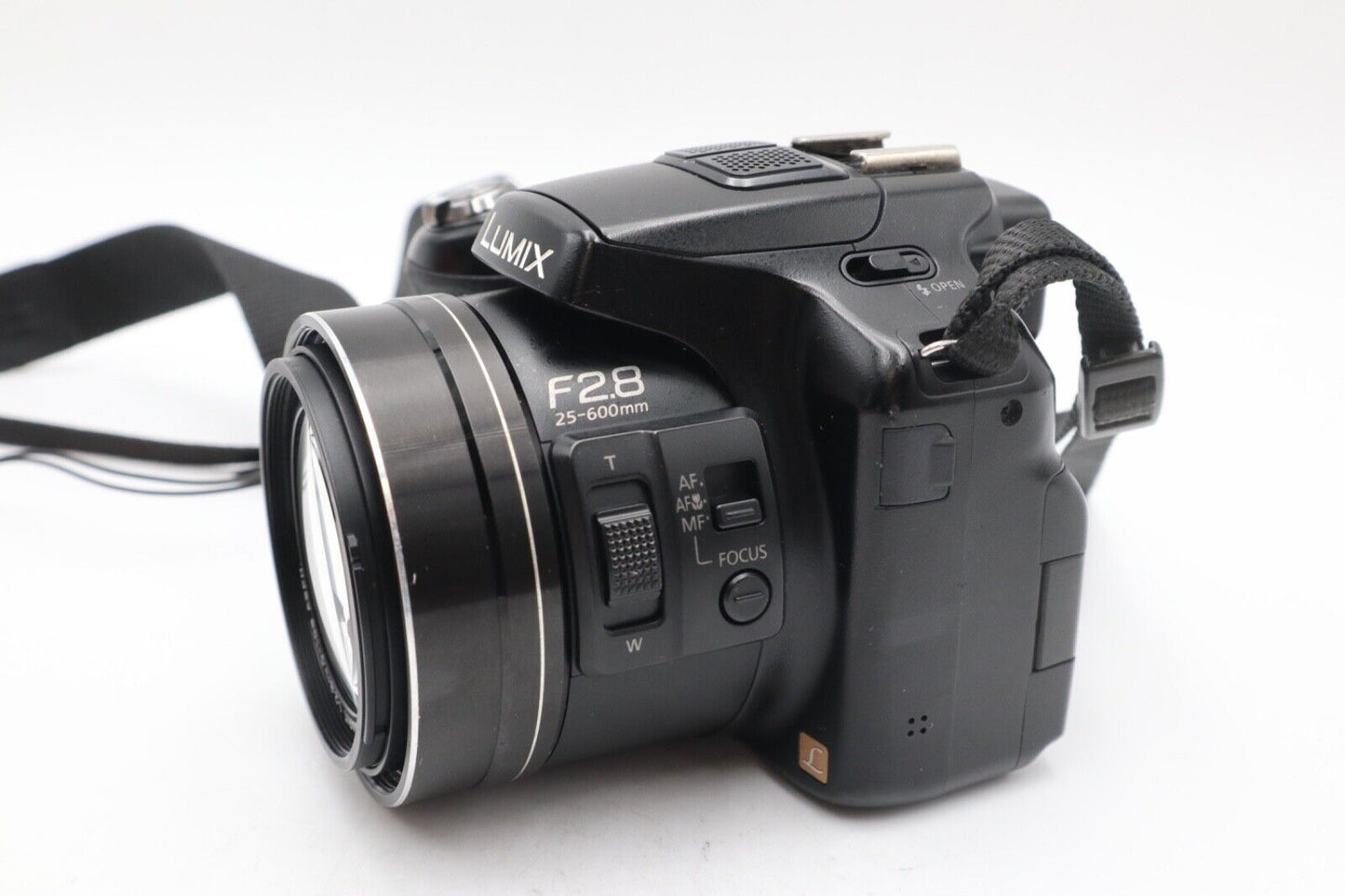 Panasonic LUMIX DMC-FZ62 Camera 16.1MP, Digital Bridge, 24x Zoom, Good Condition