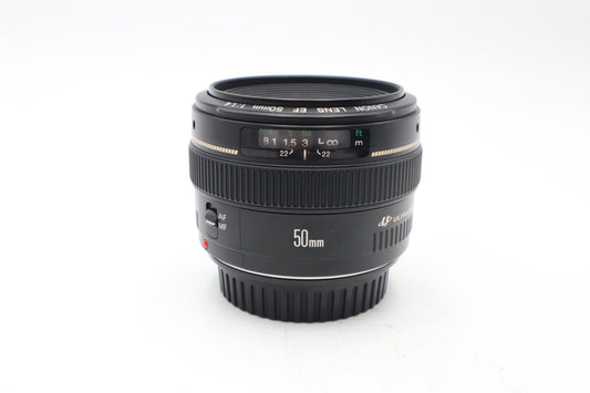 Canon 50mm Prime Lens f/1.4 USM Sharp, Portrait, Full Frame, Good Condition