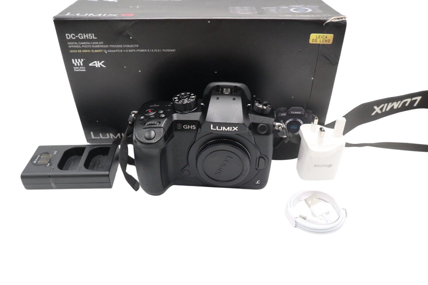 Panasonic DMC-GH5 Mirrorless Camera 20MP Body Only, 4K Video, Shutter Count 2046