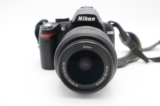 Nikon D3000 DSLR Camera 10.2MP with 18-55mm, Shutter Count 6194, Very Good Cond