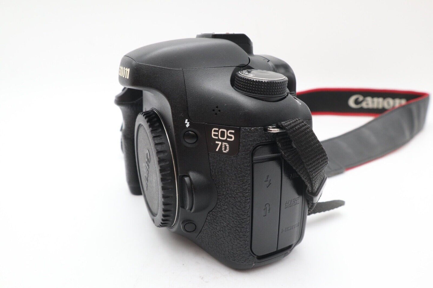 Canon EOS 7D Camera DSLR 18.0MP Body Only, Shutter Count 19098 , Very Good Cond.