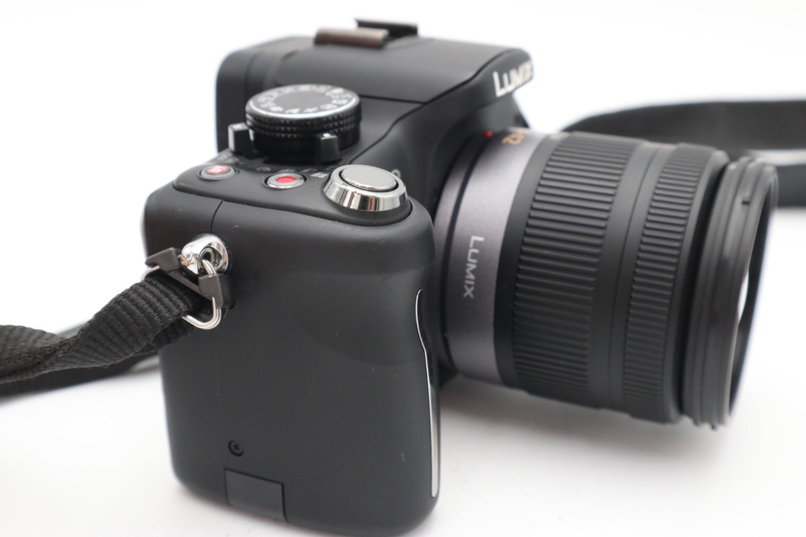 Panasonic G2 Digital Camera 12.1MP with 14-42mm Lens, S. Count 3763, Good Cond.