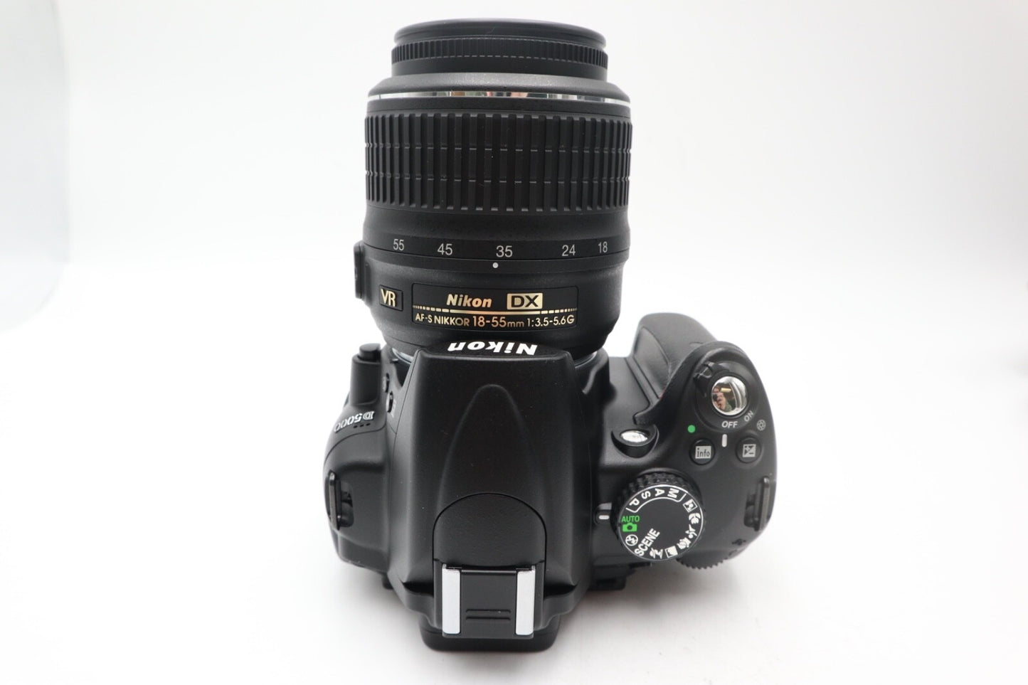 Nikon D5000 DSLR Camera 12.3MP with 18-55mm, Shutter Count 3369, Very Good Cond.