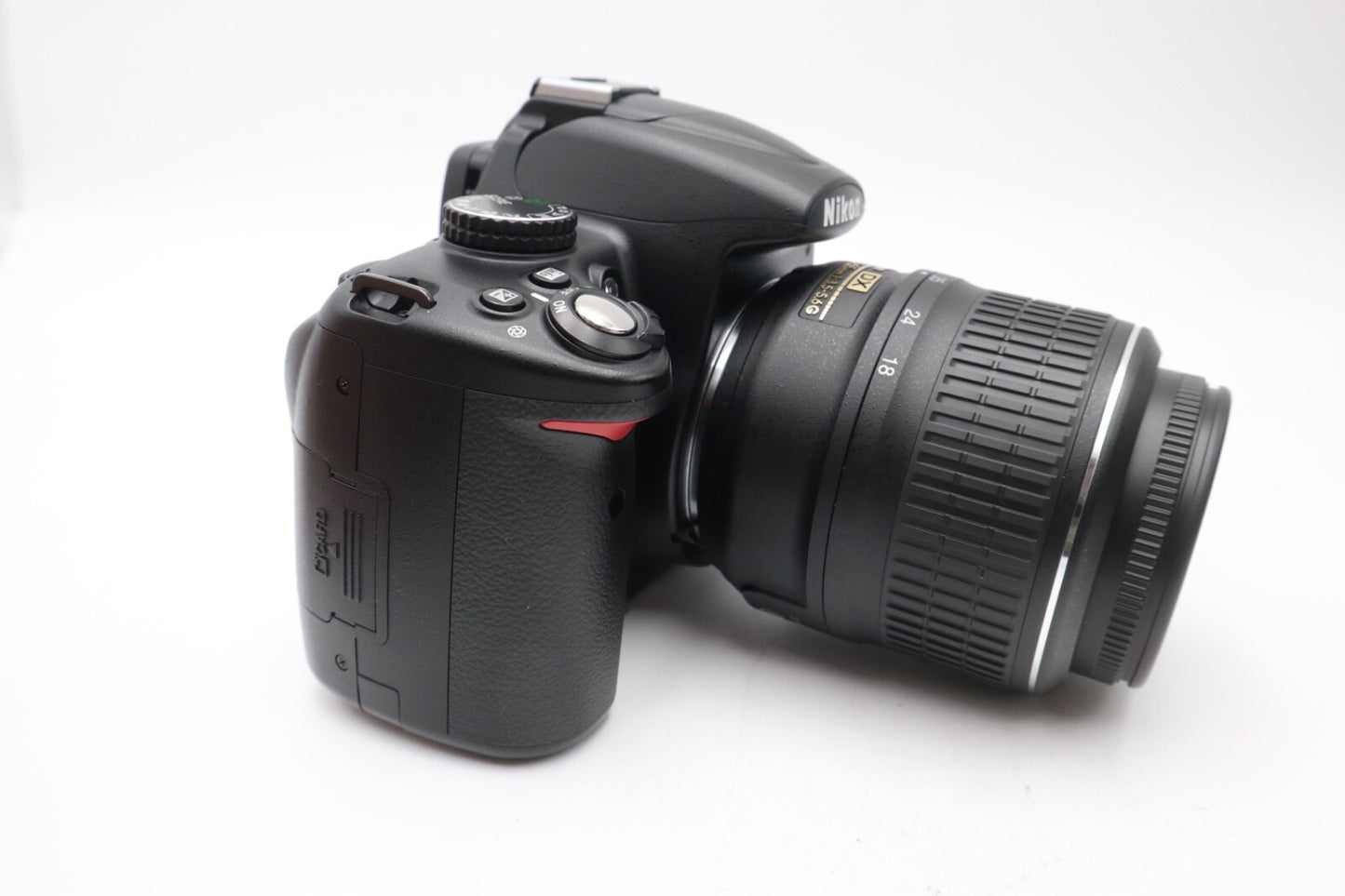 Nikon D5000 DSLR Camera 12.3MP with 18-55mm, Shutter Count 3369, Very Good Cond.