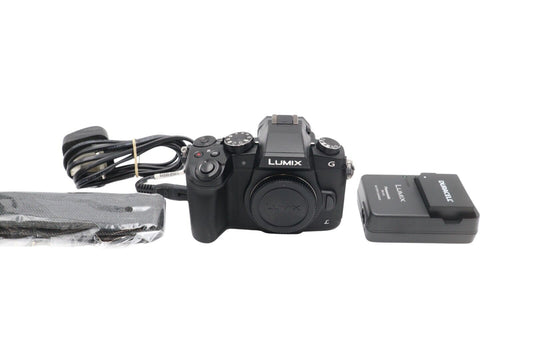 Panasonic G80 Mirrorless Camera 16MP Body Only, Shutter Count 12251, Exc. REFURB