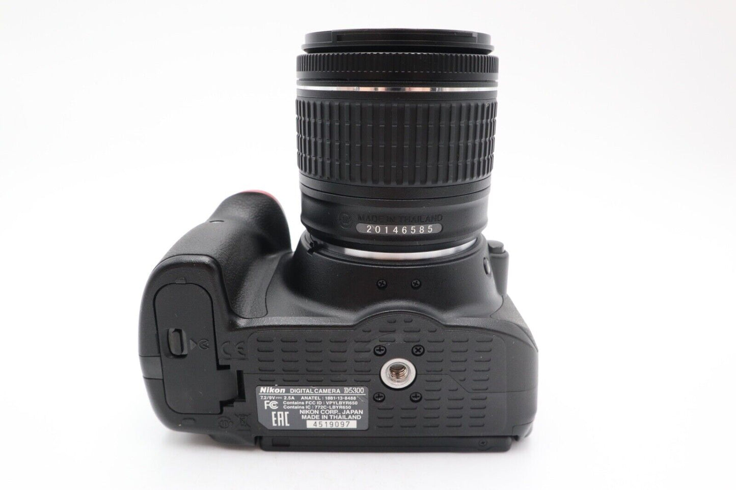 Nikon D5300 24.2MP Camera DSLR with 18-55mm, Shutter Count 2678, Very Good Cond.