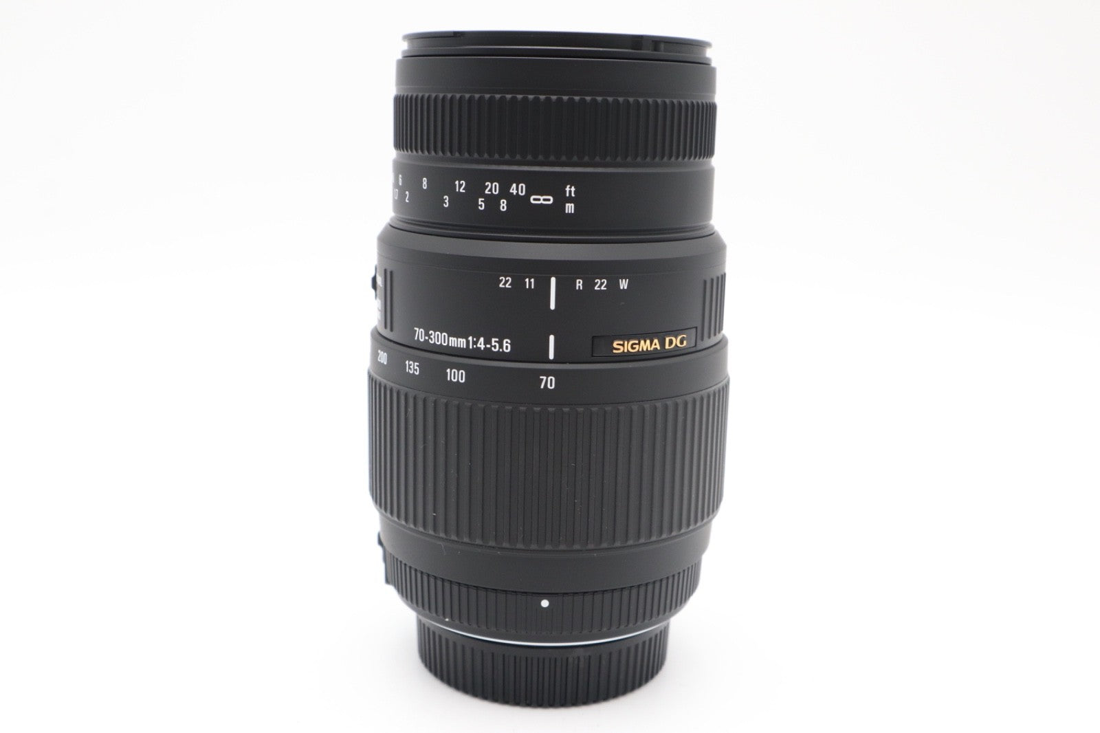Sigma 70-300mm f/4-5.6 Lens Telephoto Macro for Nikon, Very Good Condition