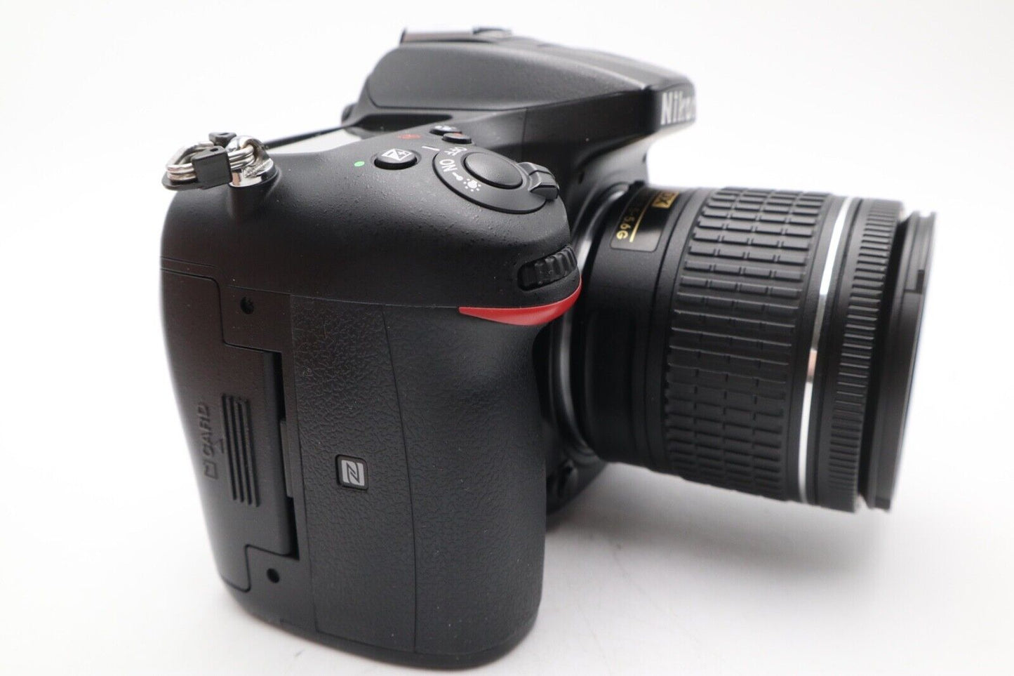 Nikon D7200 DSLR Camera 24.2MP with Nikon 18-55mm, Shutter Count 6777, V.G. Cond