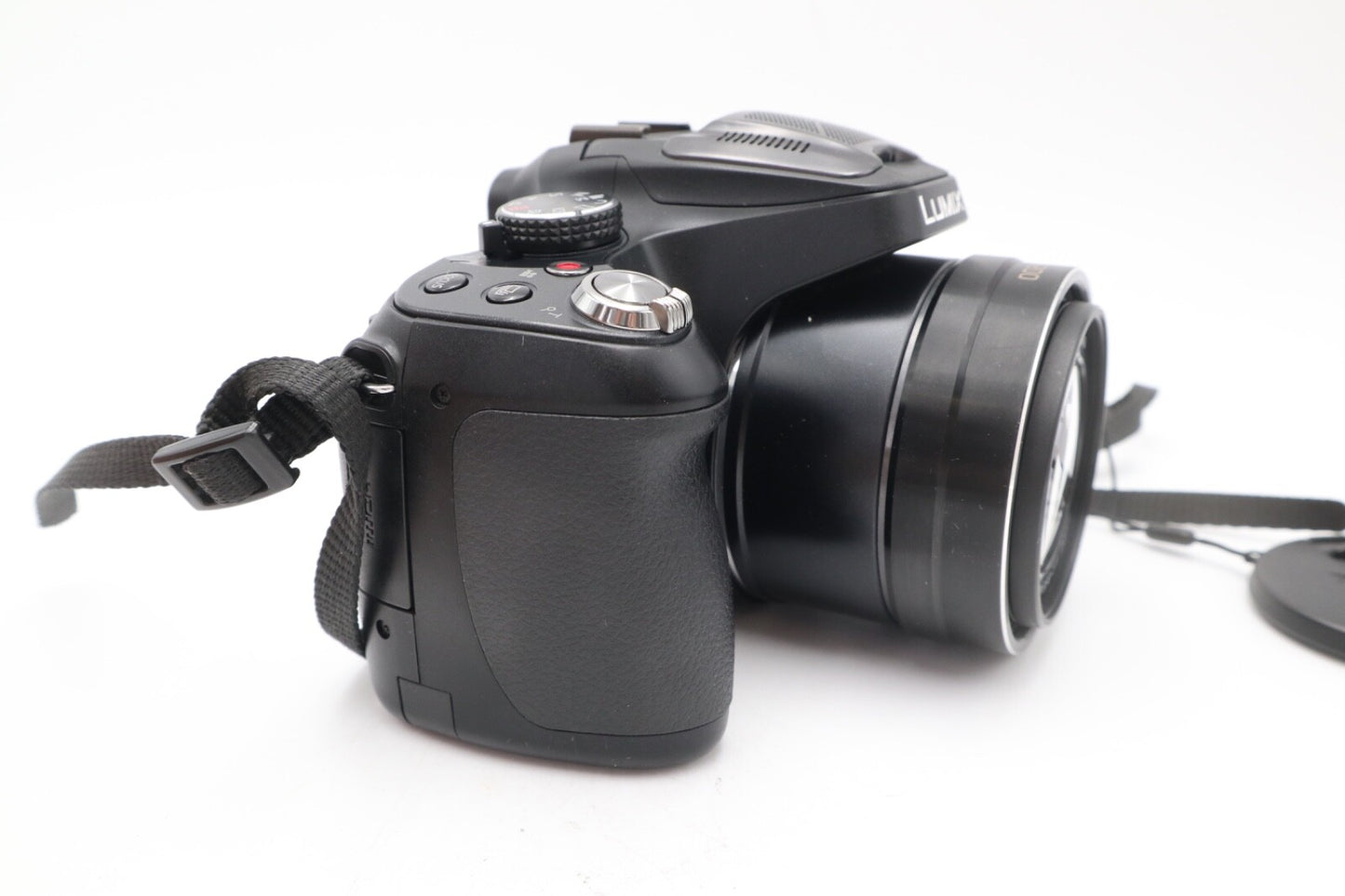 Panasonic LUMIX DMC-FZ72 Camera 16.1MP, Digital Bridge, 60x Zoom, Very Good Cond