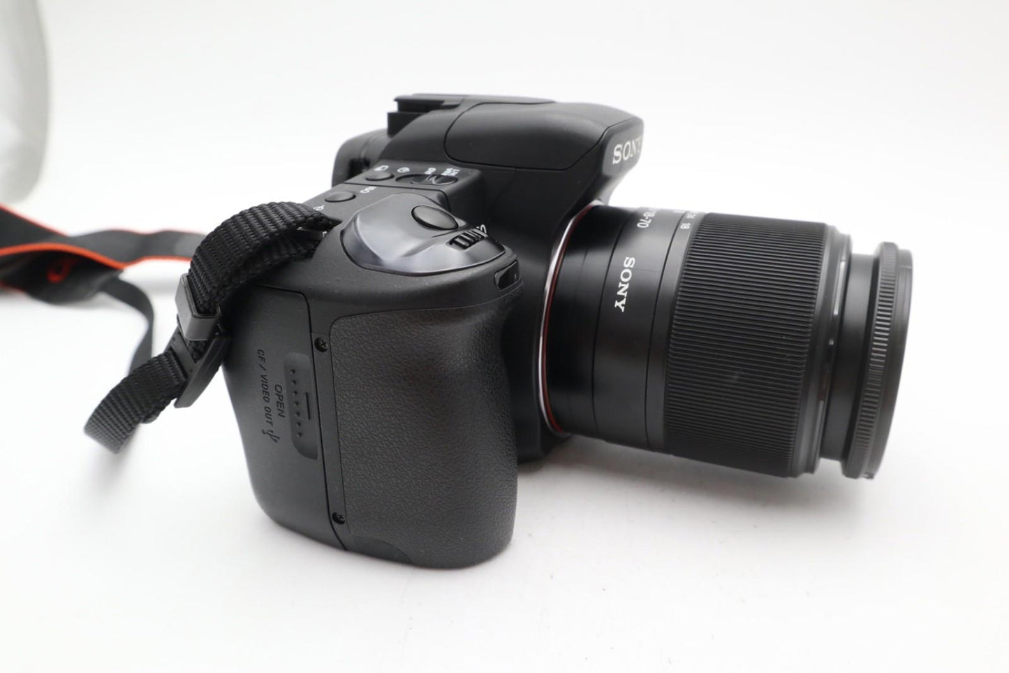 Sony A350 DSLR Camera 14.2MP with 18-70mm Lens, Tilting Screen, Good Condition