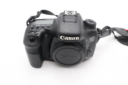 Canon EOS 7D Mark II DSLR Camera 20.2MP Body Only Shutter Count 2%, REFURBISHED
