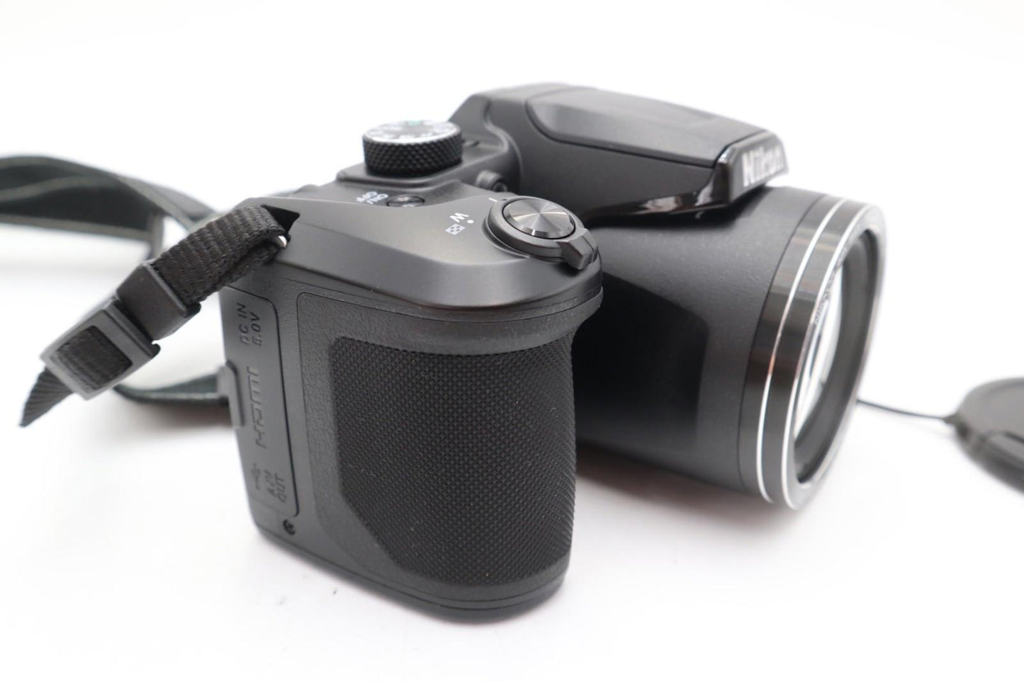 Nikon B500 Bridge Camera 16.0MP, 40x Optical Zoom, Wi-Fi, Very Good REFURBISHED