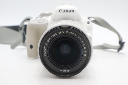 Canon 100D DSLR Camera 18MP with 18-55mm Shutter Count 15012, Good REFURBISHED