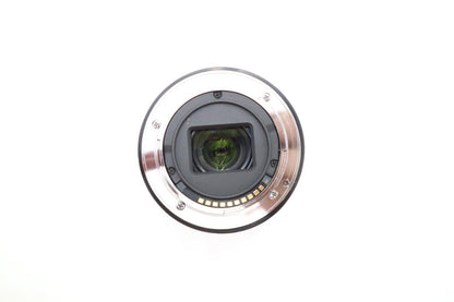 Sony 18-200mm All-Around Lens F/3.5-6.3 OSS SEL18200LE for Sony E-Mount, G. Cond