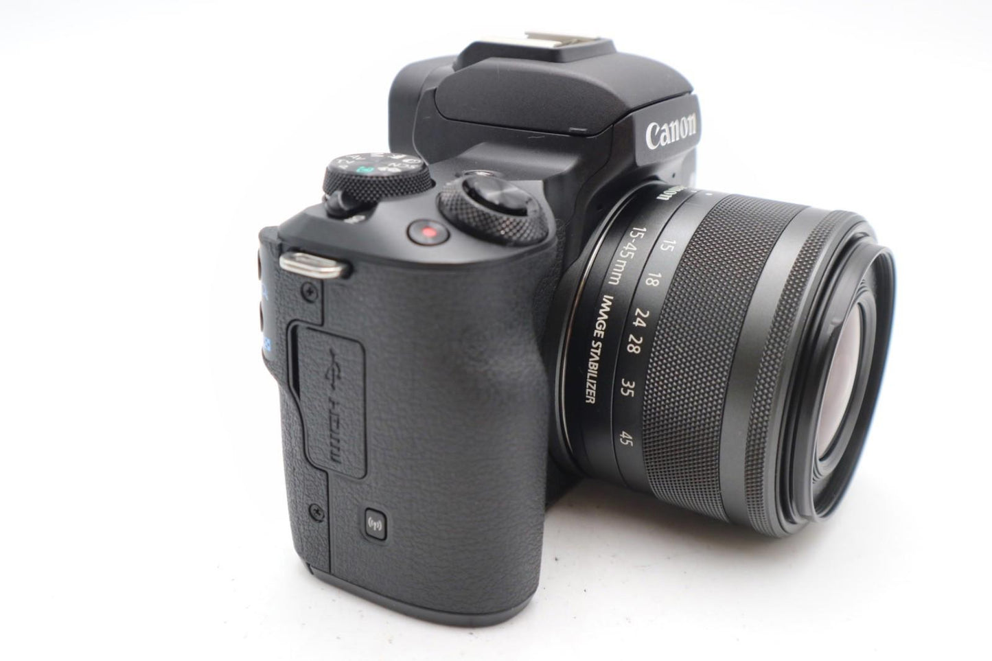 Canon M50 Mark II Camera 24MP with 15-45mm Lens, Under 1000 Shutter Count