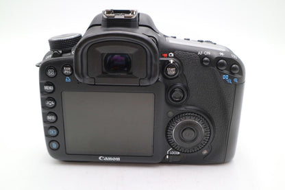 Canon EOS 7D DSLR Camera Body Only, Shutter Count 28077, Very Good Cond.