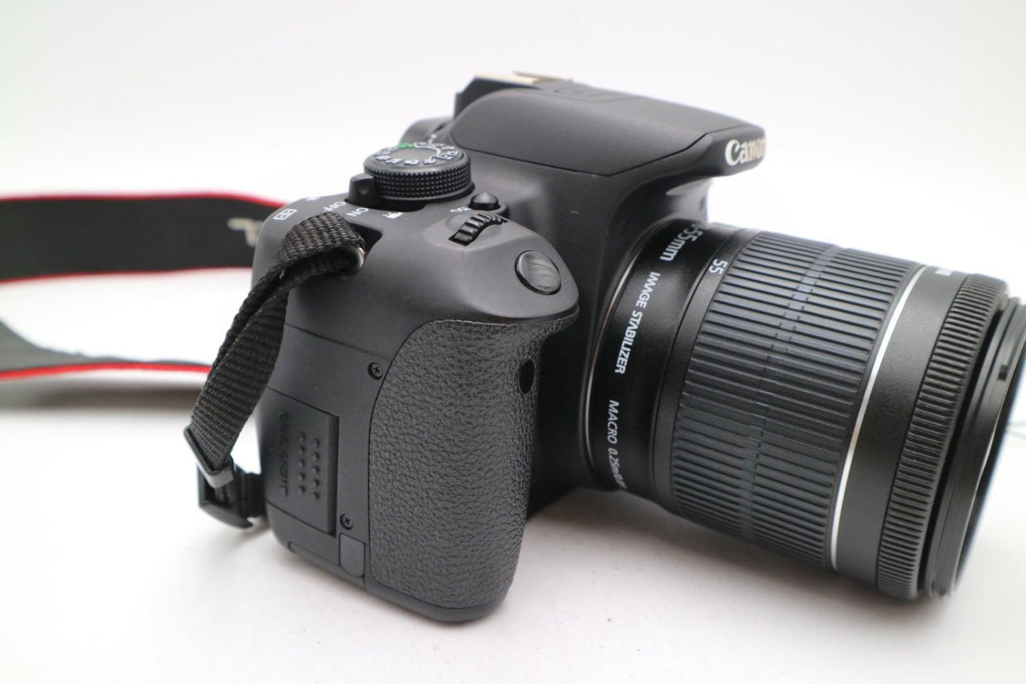 Canon 700D DSLR Camera 18MP with 18-55mm, Shutter Count 10540, Very Good Cond.