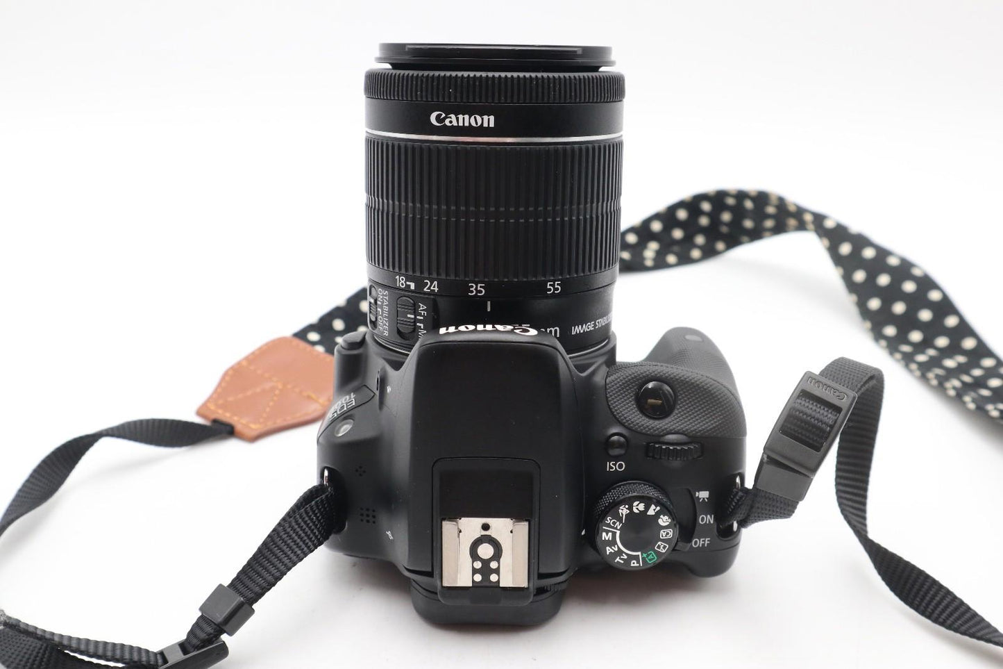 Canon 100D DSLR Camera 18MP with 18-55mm Shutter Count 3583, Good REFURBISHED