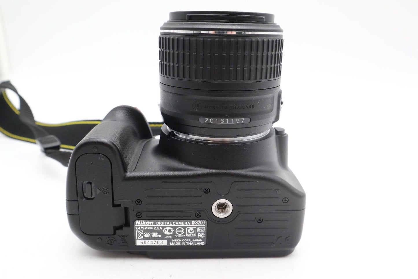 Nikon D3200 DSLR Camera 24.2MP with 18-55mm, Shutter Count 2456 V.G. REFURBISHED