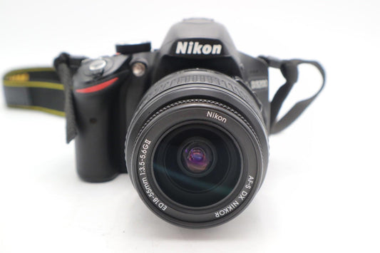 Nikon D3200 DSLR Camera 24.2MP with 18-55mm, Shutter Count 7481, Good Condition