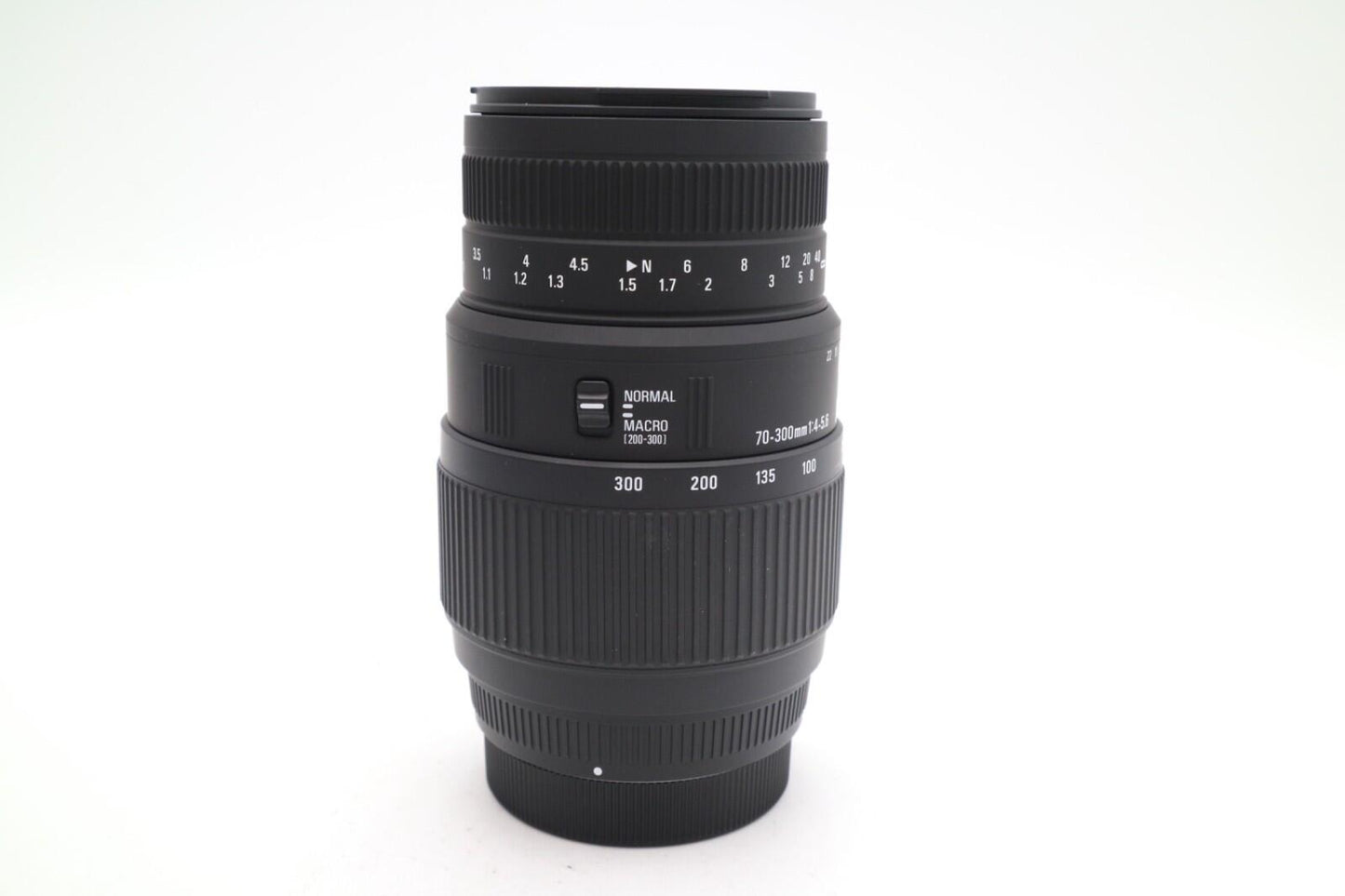 Sigma 70-300mm Telephoto Lens f/4-5.6 DG Zoom Macro for Sony, 1 Year Warranty