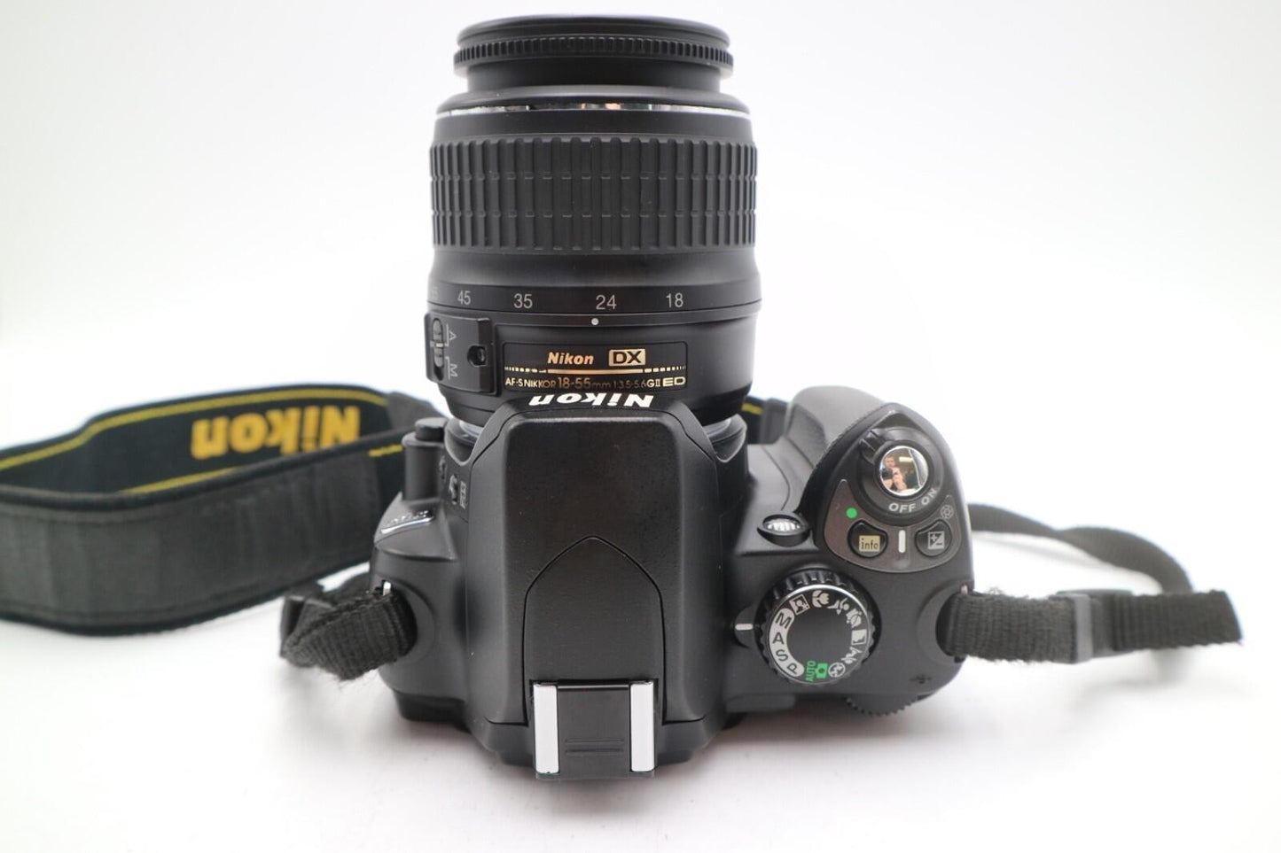 Nikon D40 Camera 6.1MP DSLR with 18-55mm, Shutter Count 14966, Good Condition
