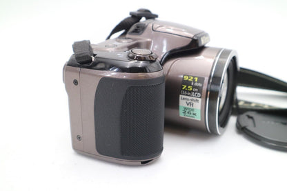Nikon Coolpix L810 Camera 16MP, 26x Zoom, Digital Bridge, Good Condition