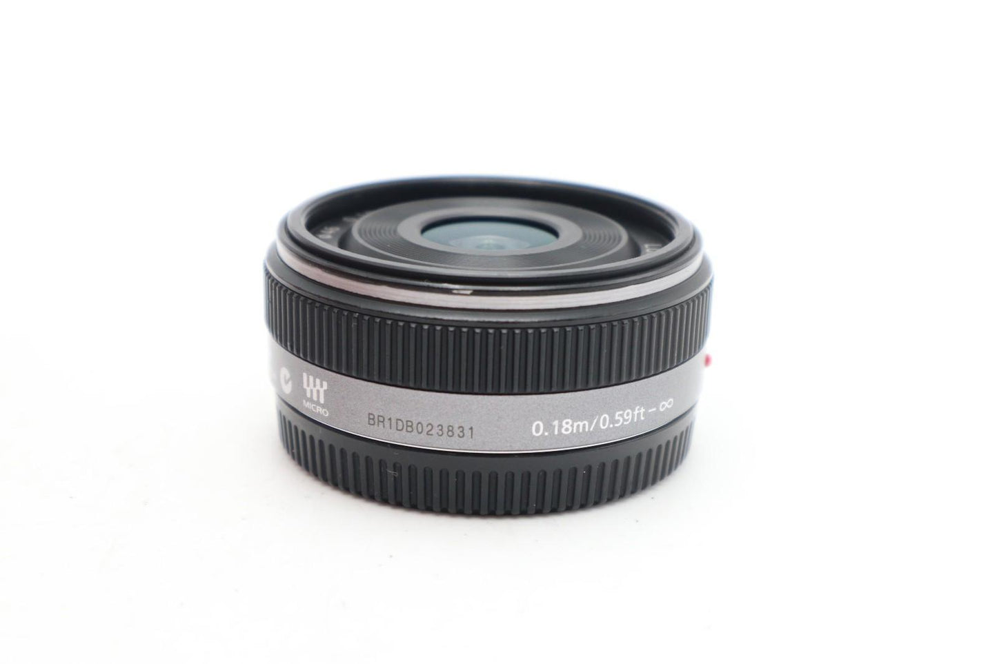 Panasonic 14mm Pancake Lens F/2.5 G Wide Angle for Micro Four Thirds Good Cond.
